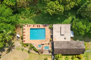 98-402 Koauka Loop, Aiea, HI 96701 - Photo 17