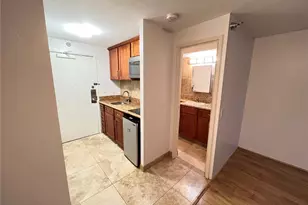 1700 Ala Moana Blvd, Honolulu, HI 96815 - Photo 5