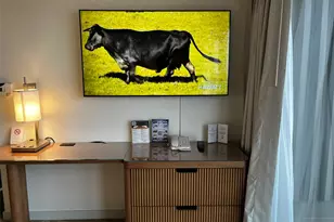 410 Atkinson Dr, Honolulu, HI 96814 - Photo 3