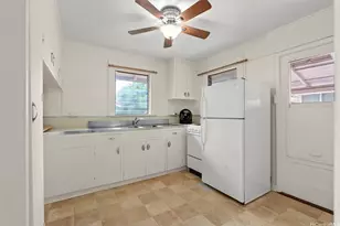1708 Nakiu Pl, Honolulu, HI 96822 - Photo 5