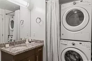 988 Halekauwila St, Honolulu, HI 96814 - Photo 13