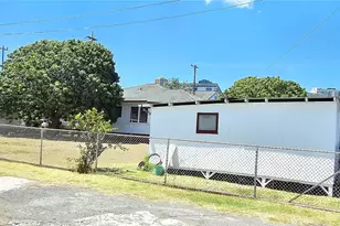 1746 Citron St, Honolulu, HI 96826 - Photo 7