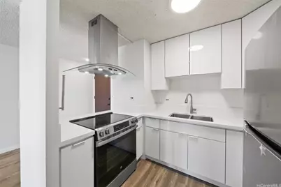 1535 Pensacola Street #208, Honolulu, HI 96822 - Photo 3