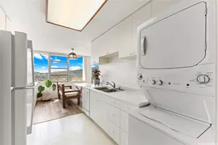 2825 S King St, Honolulu, HI 96826 - Photo 7