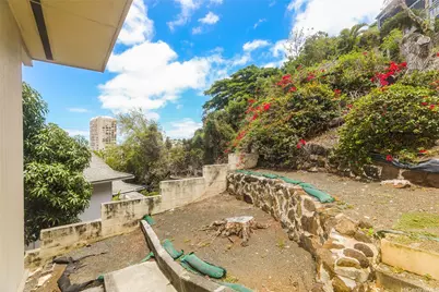 1952 Nehoa Place, Honolulu, HI 96822 - Photo 21