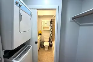 2345 Ala Wai Blvd, Honolulu, HI 96815 - Photo 11