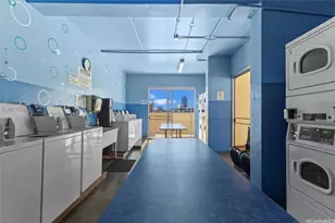 910 Ahana St, Honolulu, HI 96814 - Photo 13