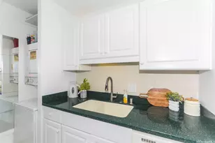 1925 Kalakaua Ave, Honolulu, HI 96815 - Photo 3