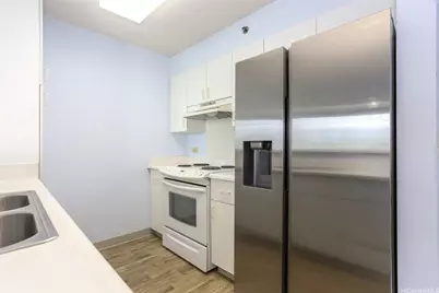 3009 Ala Makahala Place #810, Honolulu, HI 96818 - Photo 3