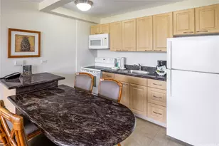 229 Paoakalani Ave, Honolulu, HI 96815 - Photo 5
