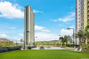 229 Paoakalani Ave, Honolulu, HI 96815 - Photo 11