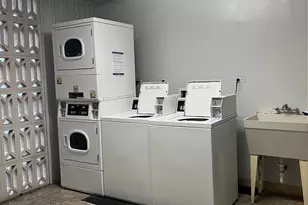 1550 Rycroft St, Honolulu, HI 96814 - Photo 5