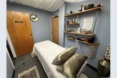 3615 Harding Avenue #201, Honolulu, HI 96816 - Photo 11