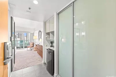 410 Atkinson Drive #1317, Honolulu, HI 96814 - Photo 9