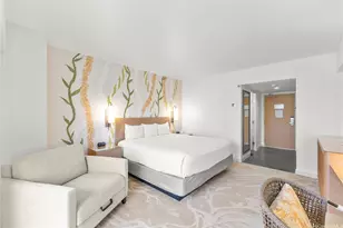 410 Atkinson Dr, Honolulu, HI 96814 - Photo 5