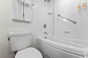 410 Atkinson Dr, Honolulu, HI 96814 - Photo 11