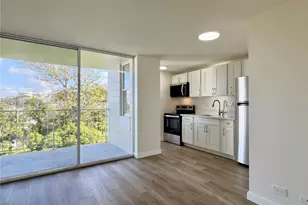 647 Kunawai Ln, Honolulu, HI 96817 - Photo 3