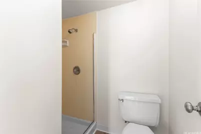469 Ena Road #1305, Honolulu, HI 96815 - Photo 15