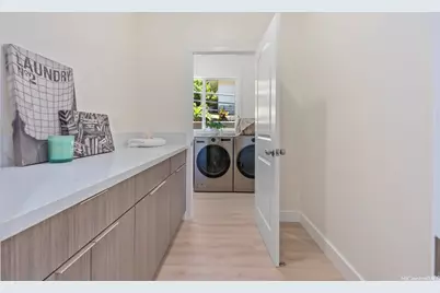 3061 Kahaloa Drive, Honolulu, HI 96822 - Photo 9