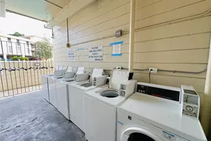 2977 Ala Ilima St, Honolulu, HI 96818 - Photo 11