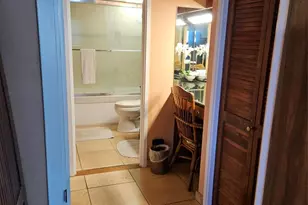 1765 SW Ala Moana Blvd, Honolulu, HI 96815 - Photo 11