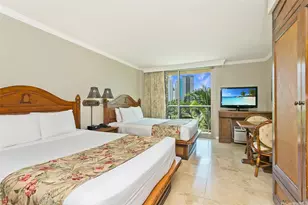 2045 Kalakaua Ave, Honolulu, HI 96815 - Photo 1