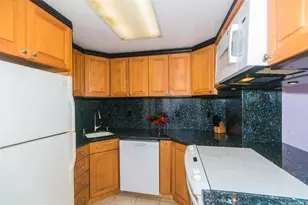 430 Keoniana St, Honolulu, HI 96815 - Photo 3