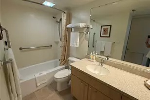 229 Paoakalani Ave, Honolulu, HI 96815 - Photo 9