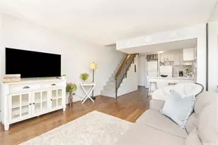 739 Hausten St, Honolulu, HI 96826 - Photo 5