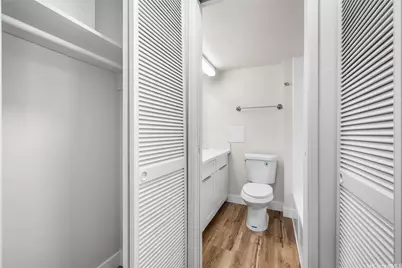 1560 Kanunu Street #1512, Honolulu, HI 96814 - Photo 13