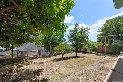 2285 Makanani Drive, Honolulu, HI 96817 - Photo 21