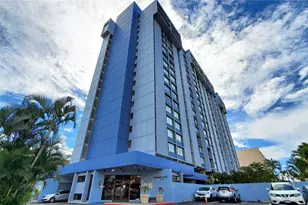 3045 Ala Napuaa Pl, Honolulu, HI 96818 - Photo 1