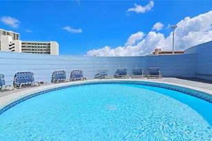 3045 Ala Napuaa Pl, Honolulu, HI 96818 - Photo 15