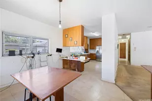 4570 Ahuli Pl, Honolulu, HI 96816 - Photo 9