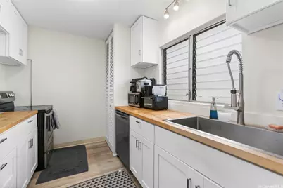 1447 Kewalo Street #707, Honolulu, HI 96822 - Photo 3