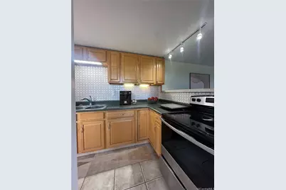 1060 Kamehameha Highway #806B, Pearl City, HI 96782 - Photo 3