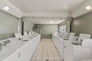 2211 Ala Wai Blvd, Honolulu, HI 96815 - Photo 17