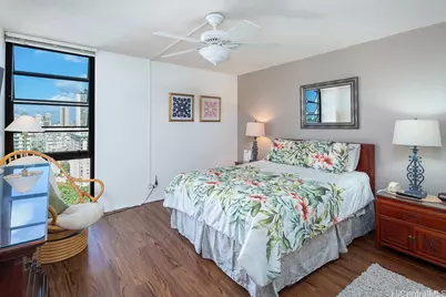 2410 Cleghorn Street #2404, Honolulu, HI 96815 - Photo 11