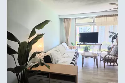 1511 Nuuanu Avenue #724, Honolulu, HI 96817 - Photo 1