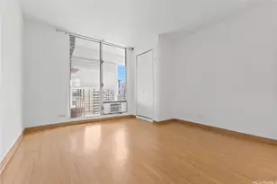 2115 Ala Wai Blvd, Honolulu, HI 96815 - Photo 13