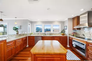 278 Makaweli Pl, Honolulu, HI 96825 - Photo 15