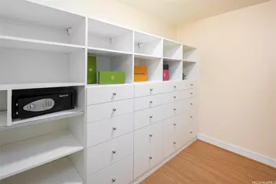 1288 Ala Moana Boulevard #29B, Honolulu, HI 96814 - Photo 17