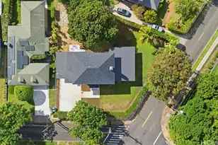 3198 Alika Ave, Honolulu, HI 96817 - Photo 25