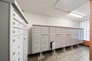 2509 Ala Wai Blvd, Honolulu, HI 96815 - Photo 11