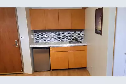 1188 Bishop Street #1010, Honolulu, HI 96813 - Photo 11