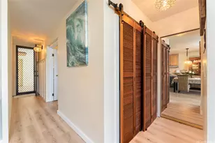 501 Hahaione St, Honolulu, HI 96825 - Photo 15