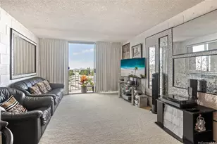 647 Kunawai Ln, Honolulu, HI 96817 - Photo 3