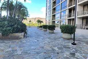 229 Paoakalani Ave, Honolulu, HI 96815 - Photo 11