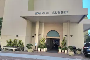 229 Paoakalani Ave, Honolulu, HI 96815 - Photo 1