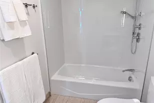 1515 Liona St, Honolulu, HI 96814 - Photo 5